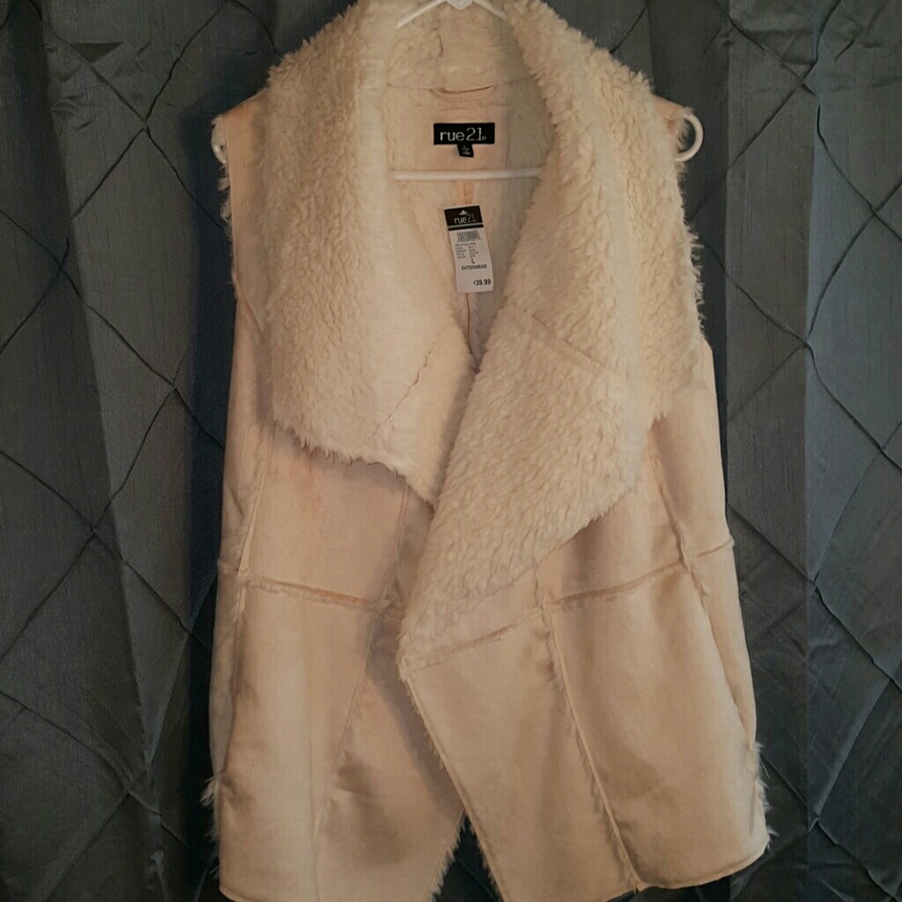 Woman's vest
